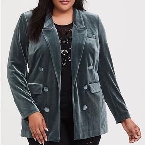 NWT Torrid Green Velvet Open Front Button Blazer Jacket  6 Christmas New Years